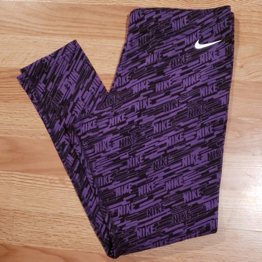 NIKE leggings